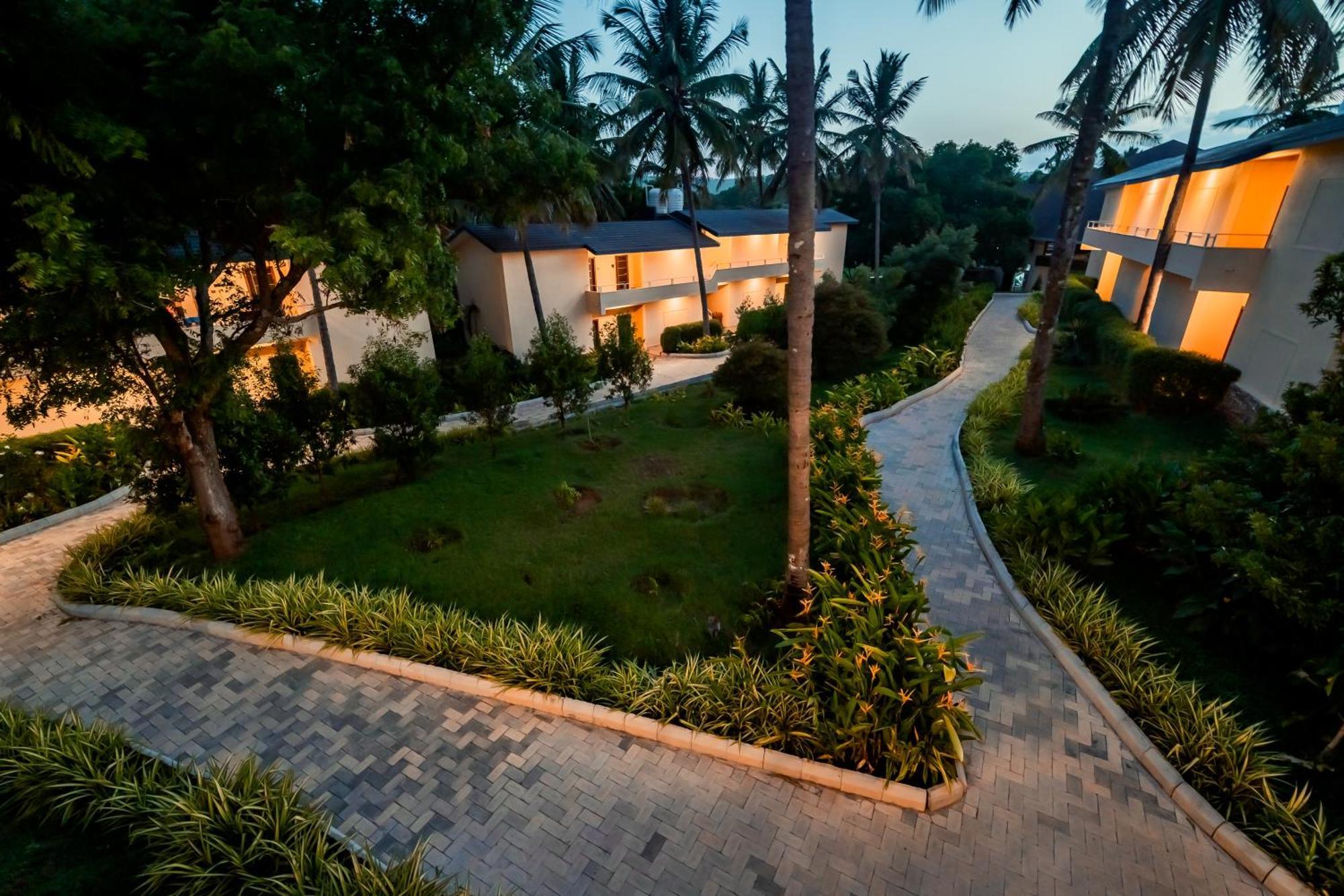Chikmagalūr Commune18 Spa Resorts מראה חיצוני תמונה